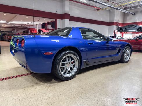 Used 2002 Chevrolet Corvette Z06 RWD image 5