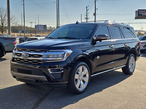 Used 2022 Ford Expedition Max King Ranch image 2