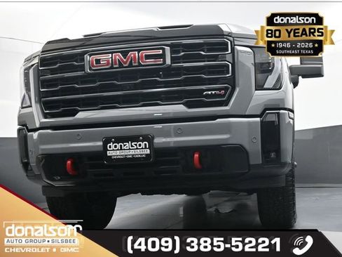 Used 2025 GMC Sierra 2500 AT4 w/ AT4 Preferred Package AWD/4WD image 15