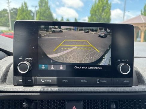 Used 2023 Honda CR-V LX image 18