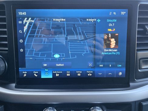 Certified 2021 Ford F150 XLT w/ Equipment Group 302A High image 12