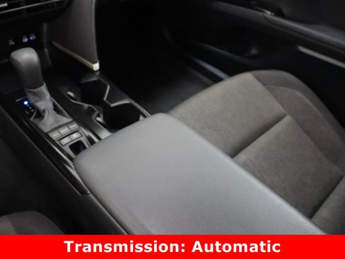 Used 2025 Toyota Camry LE image 16