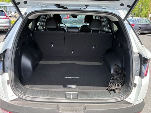 Used 2024 Hyundai Tucson Limited AWD/4WD image 12