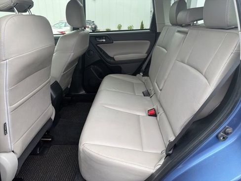 Used 2015 Subaru Forester 2.5i Touring w/ Eyesight & Navigation System AWD/4WD image 12
