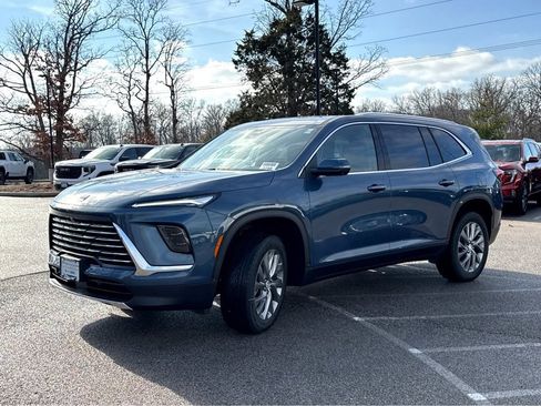 New 2026 Buick Enclave Preferred w/ Power Package image 4