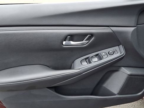 Used 2025 Nissan Sentra SV w/ All-Weather Package image 12