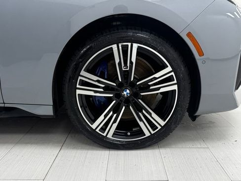 Used 2023 BMW 760i xDrive w/ Executive Package image 49