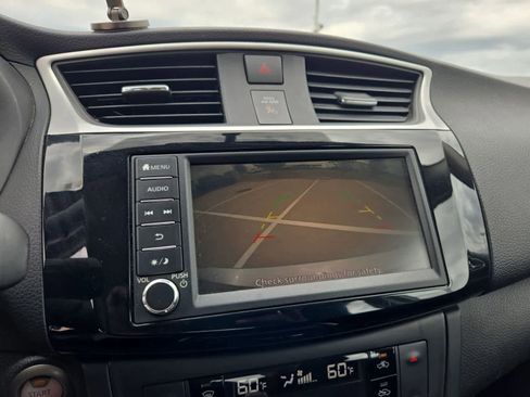 Used 2019 Nissan Sentra SV FWD image 26