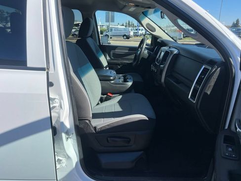 Used 2024 RAM 1500 Classic SLT AWD/4WD image 36