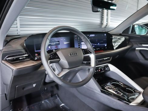 New 2026 Audi Q5 Premium AWD/4WD image 17