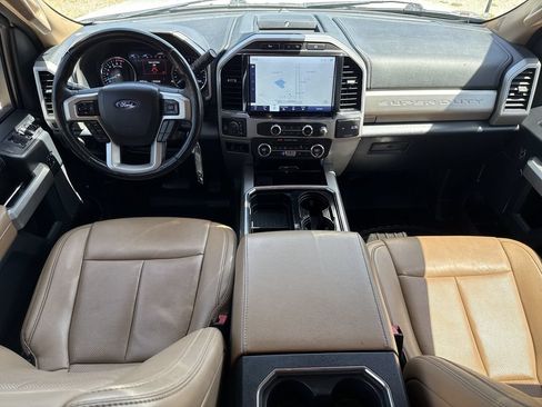 Used 2022 Ford F250 Lariat w/ Lariat Value Package AWD/4WD image 25