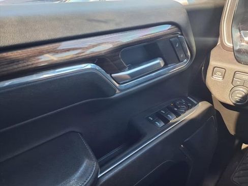 Used 2024 Chevrolet Silverado 1500 LT image 20