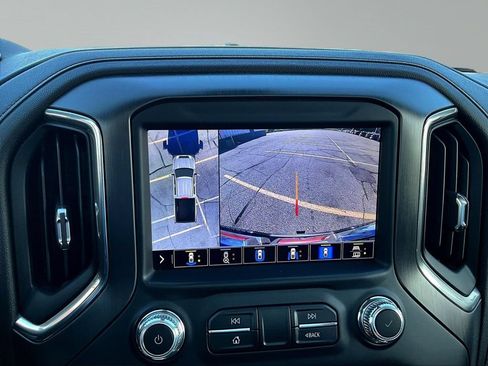 Used 2020 GMC Sierra 3500 AT4 w/ AT4 Premium Package AWD/4WD image 17