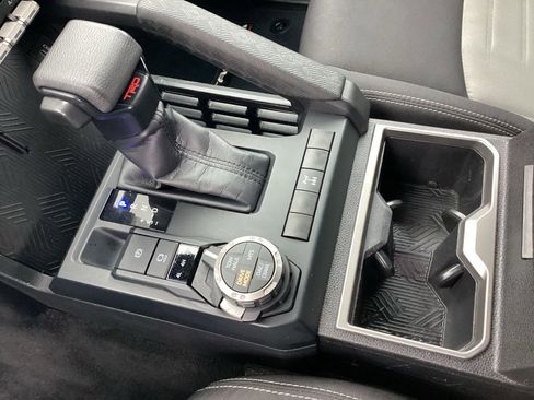 Used 2025 Toyota Tacoma TRD Off-Road image 26