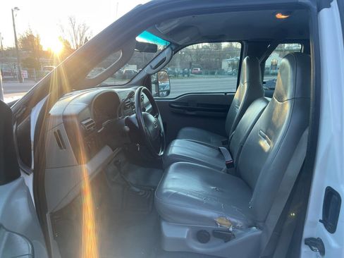 Used 2007 Ford F250 XL image 10