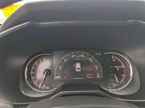 Used 2023 Toyota RAV4 XLE w/ Convenience Package image 30