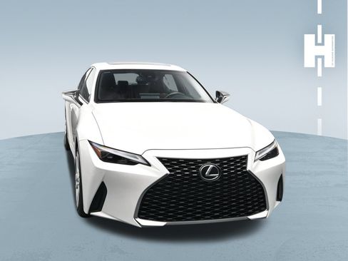 Used 2023 Lexus IS 300 w/ Comfort Package RWD image 2