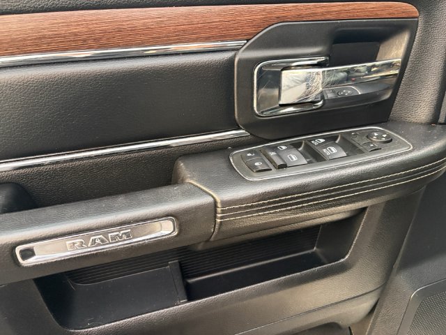 Used 2013 RAM 2500 Laramie w/ Convenience Group AWD/4WD image 10