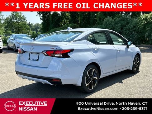 New 2025 Nissan Versa SR w/ Trunk Package image 2