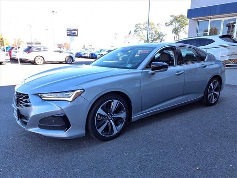 Certified 2025 Acura TLX w/ Technology Package image 4