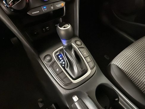 Used 2020 Hyundai Kona SEL AWD/4WD image 25