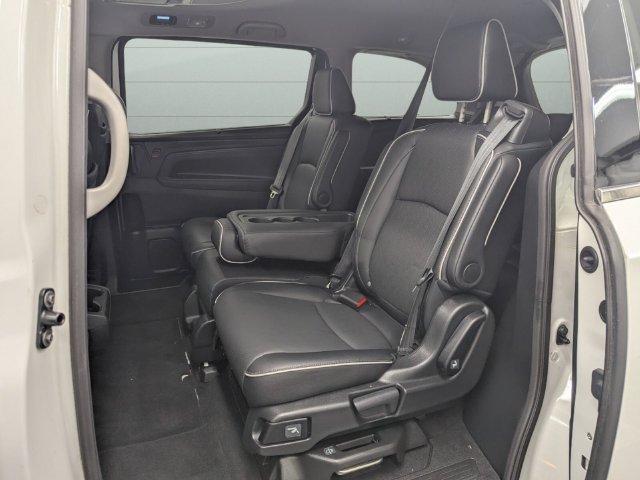 Certified 2024 Honda Odyssey Elite image 30