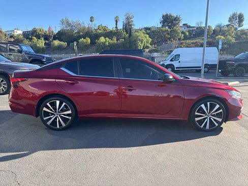 Used 2020 Nissan Altima 2.5 SR image 8