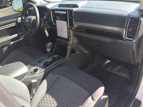 Used 2025 Ford Ranger XLT w/ Equipment Group 301A High RWD image 12