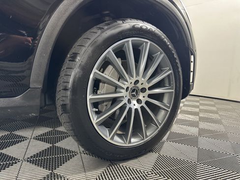 Used 2021 Mercedes-Benz GLC 300 GLC 300 image 8