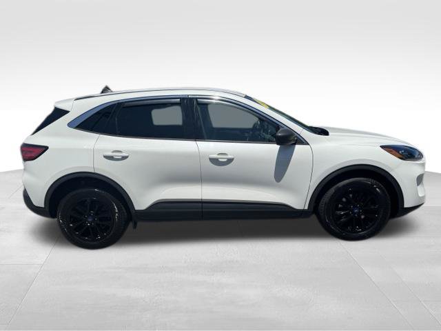 Used 2022 Ford Escape SE w/ Cold Weather Package AWD/4WD image 14
