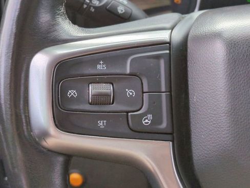 Used 2022 Chevrolet Silverado 1500 LT AWD/4WD image 22