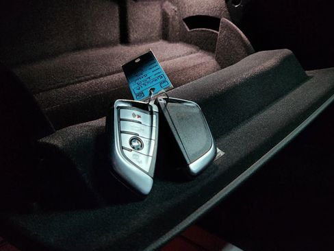 Used 2019 BMW X5 xDrive40i w/ Premium Package 2 image 42