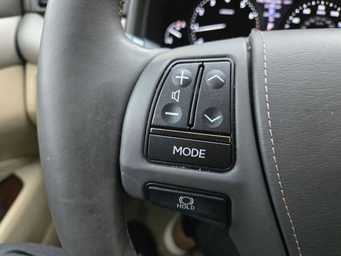 Used 2015 Lexus LS 460 w/ Comfort Package image 40