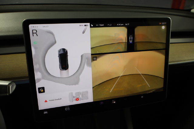 Used 2023 Tesla Model Y 2WD image 37