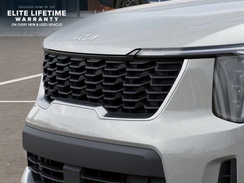 New 2026 Kia Sorento LX FWD image 13