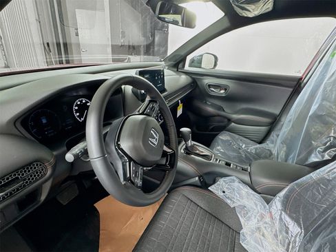 New 2026 Honda HR-V Sport image 7