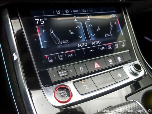 Used 2021 Audi SQ8 Premium Plus w/ SQ8 Black Optic Package image 24