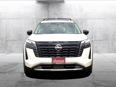 New 2026 Nissan Pathfinder Platinum AWD/4WD image 4