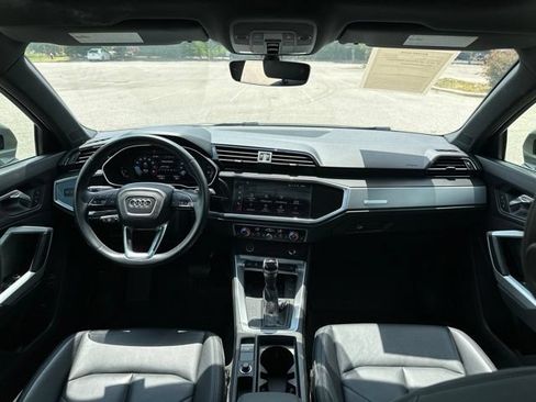 Used 2023 Audi Q3 2.0T Premium Plus AWD/4WD image 10