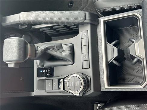 New 2026 Toyota 4Runner Limited AWD/4WD image 15