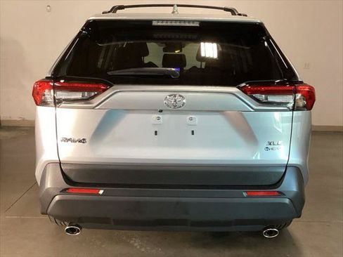 Certified 2025 Toyota RAV4 XLE w/ Convenience Package AWD/4WD image 24