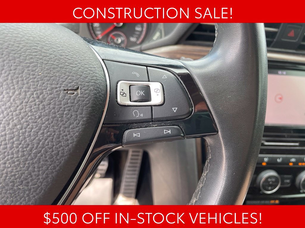 Used 2022 Volkswagen Passat 2.0T FWD image 25