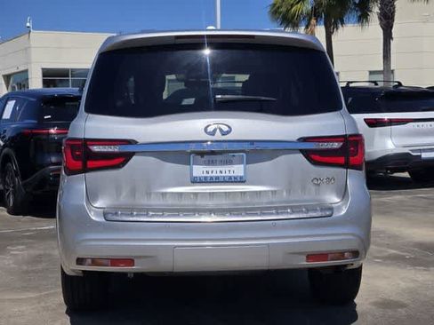 Certified 2022 INFINITI QX80 Luxe RWD image 5