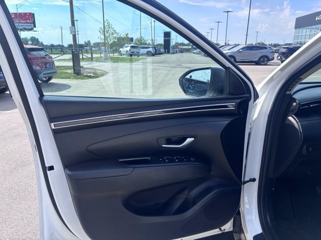 Used 2024 Hyundai Tucson SE AWD/4WD image 13