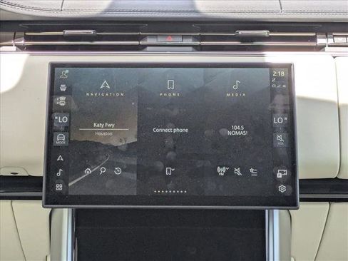 New 2025 Land Rover Range Rover SE image 12