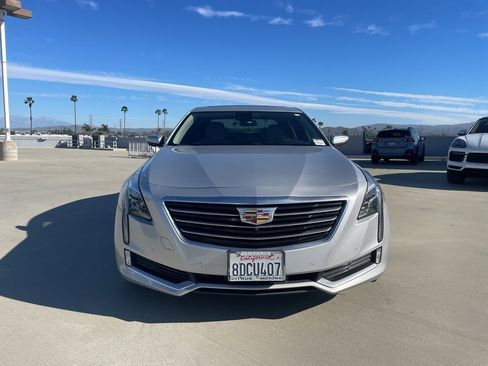 Used 2018 Cadillac CT6 Luxury image 6