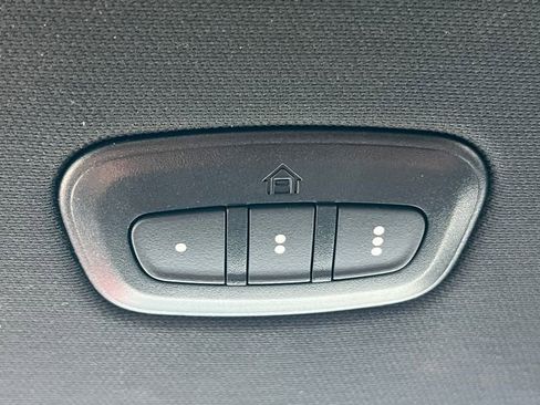 Used 2023 RAM 1500 Big Horn AWD/4WD image 33