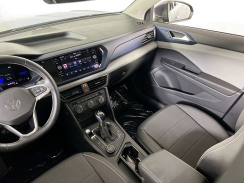 Used 2022 Volkswagen Taos SE image 23