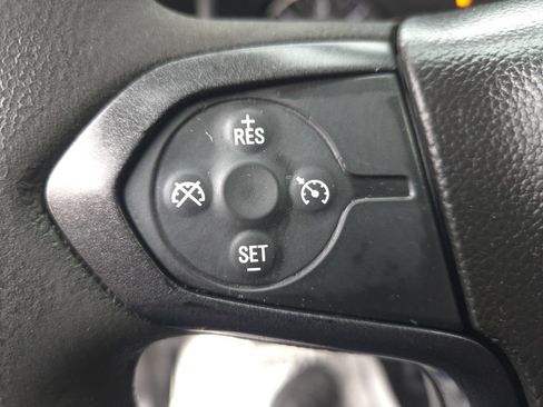 Used 2015 Chevrolet Silverado 2500 W/T AWD/4WD image 19