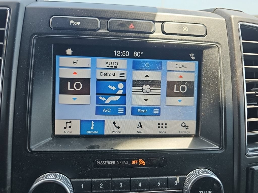 Used 2019 Ford Expedition Max Limited RWD image 38